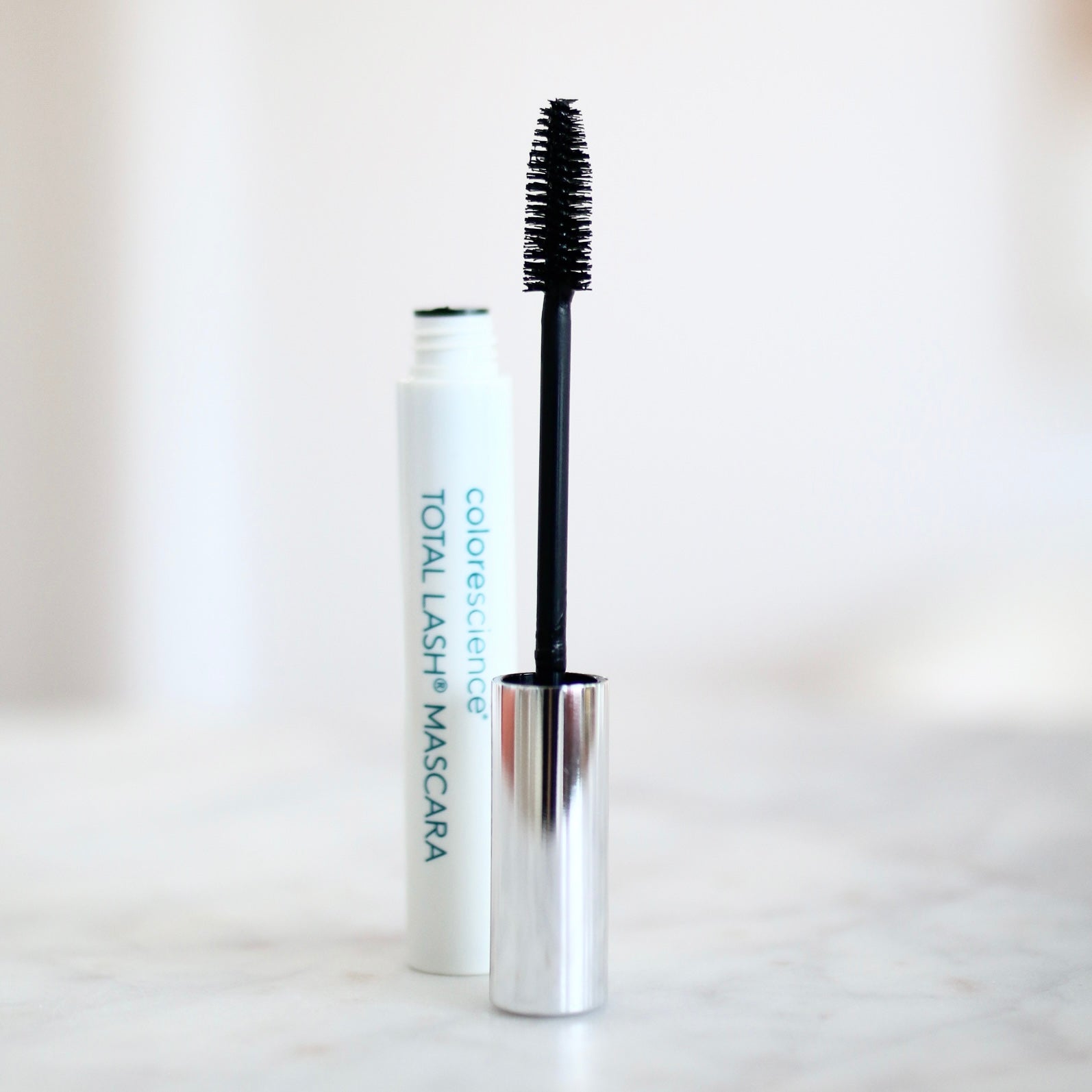mascara