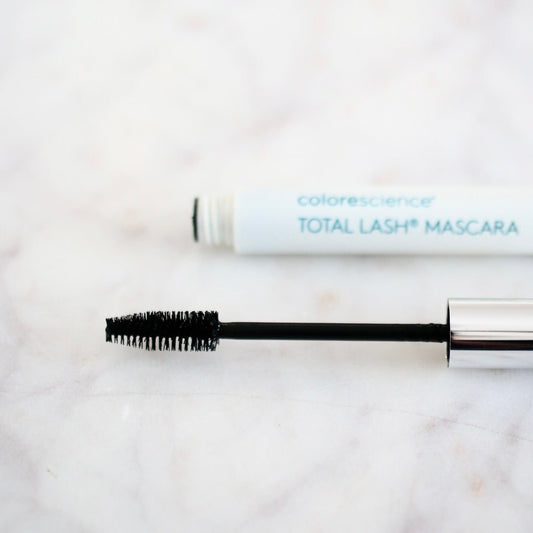 mascara