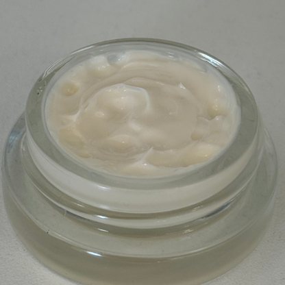 close up of the epicutis hyvia creme moisturizer showing the texture, thickness, and consistency of the moisturizer 